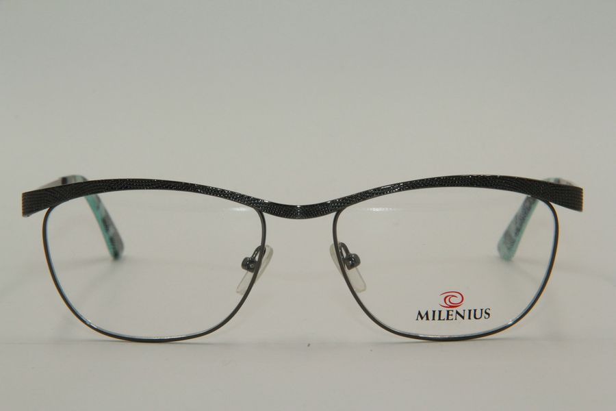 Millenius 520 c.04
